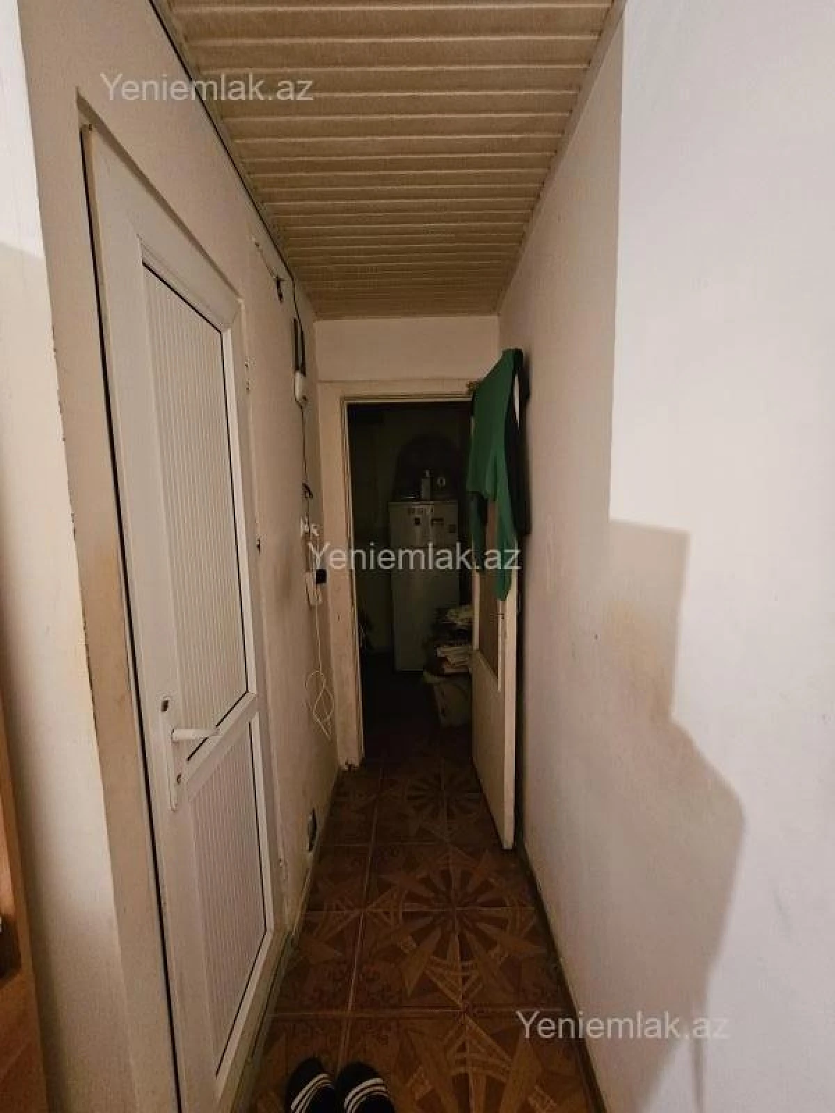 Satılır 1 otaqlı köhnə tikili 33 m²
