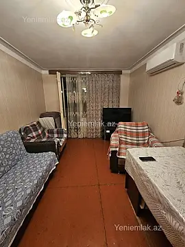 Satılır 1 otaqlı köhnə tikili 33 m² — Sumqayıt, 5-ci mikrorayon 1 otaq 33.00 m²
