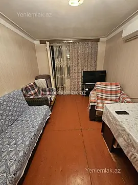 Satılır 1 otaqlı köhnə tikili 33 m²