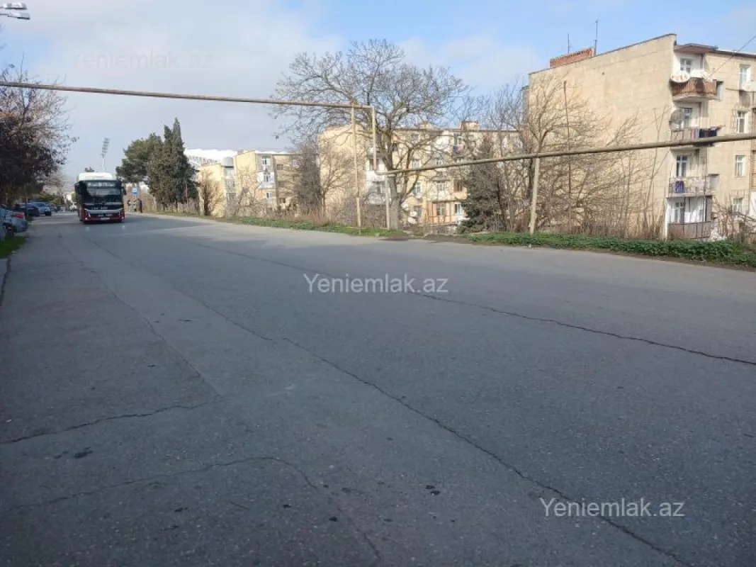 Satılır 3 otaqlı köhnə tikili 60 m²