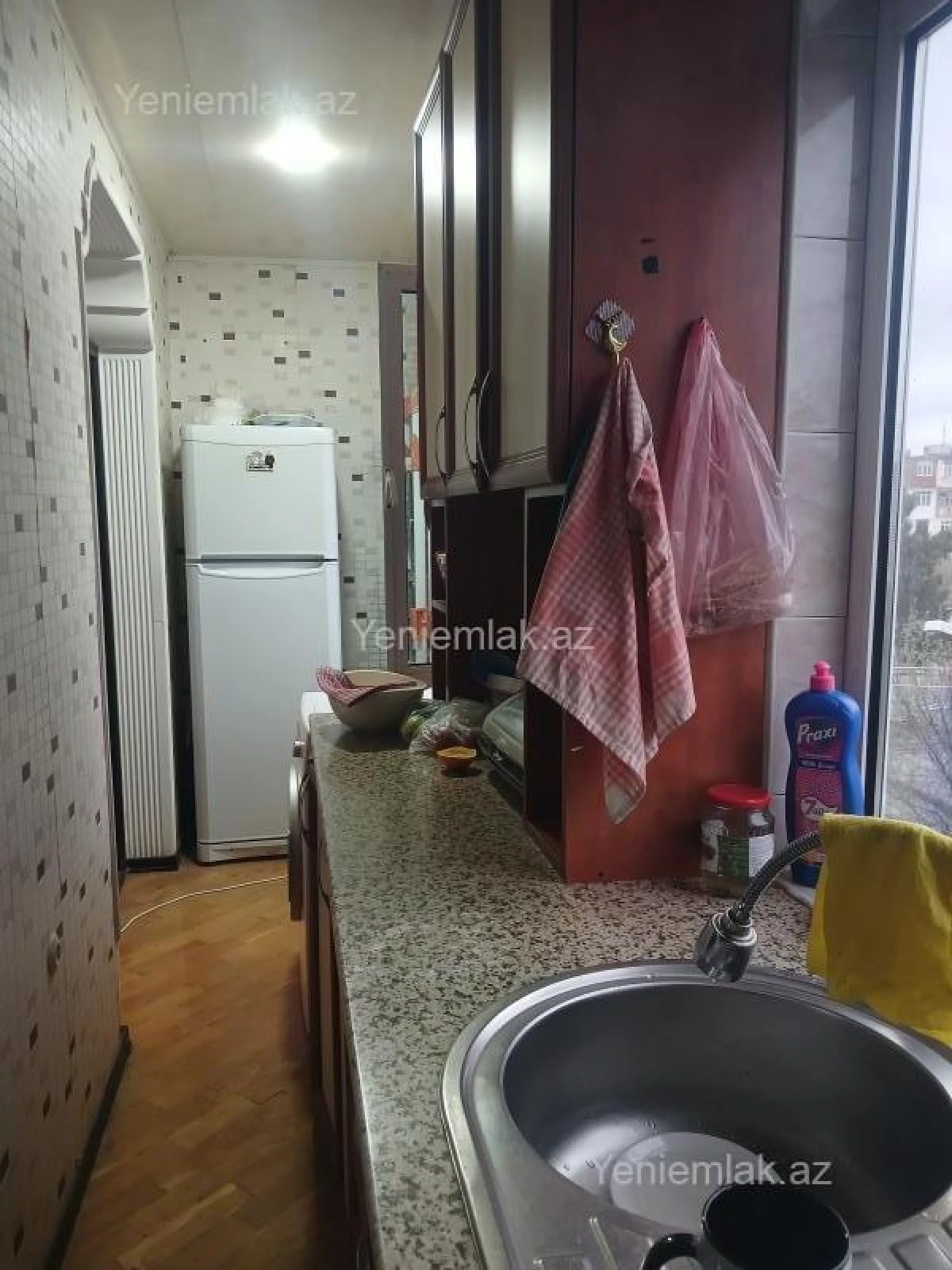 Satılır 3 otaqlı köhnə tikili 60 m²