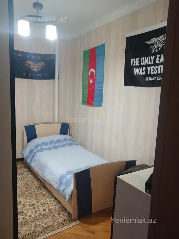 Satılır 3 otaqlı köhnə tikili 60 m²