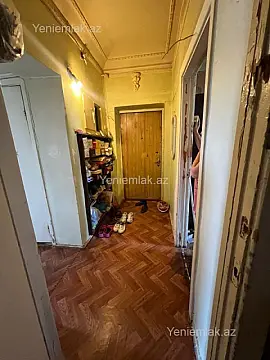 Satılır 3 otaqlı köhnə tikili 75 m²