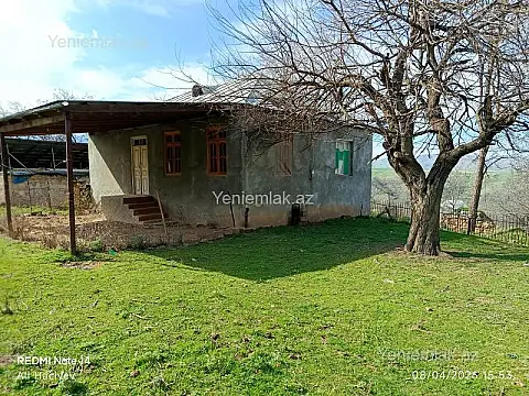 Satılır 4 otaqlı həyət evi 80 m² — Göygöl 4 otaq 80.00 m²