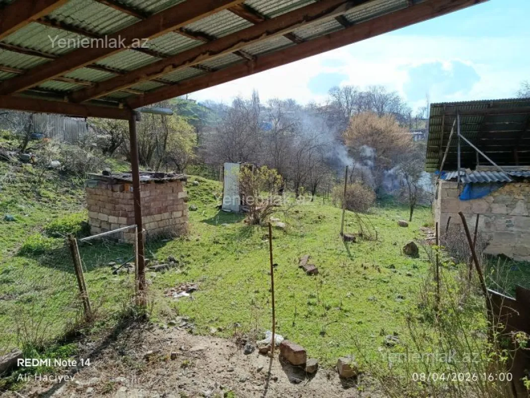 Satılır 4 otaqlı həyət evi 80 m²