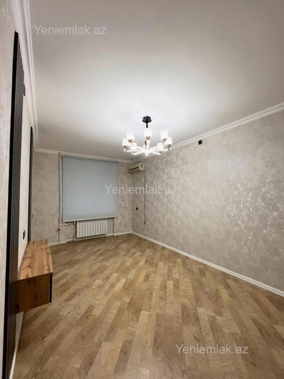 Satılır 2 otaqlı köhnə tikili 60 m²