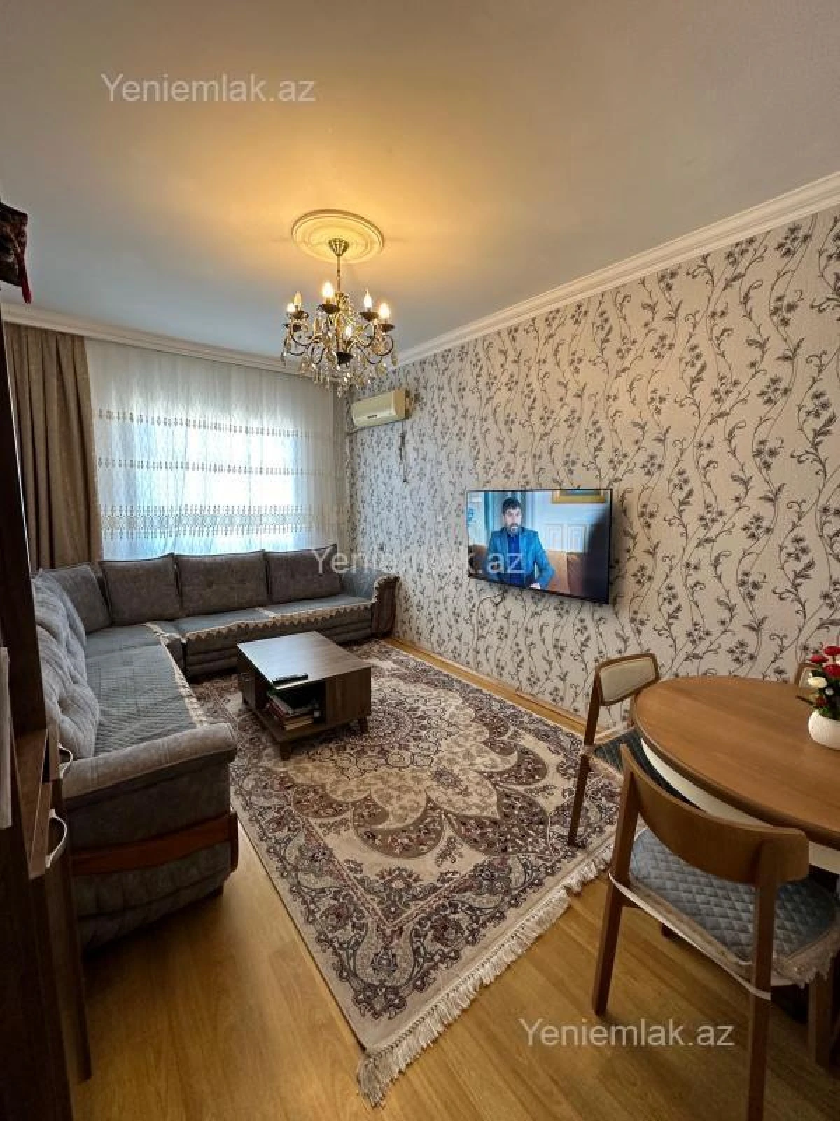 Satılır 2 otaqlı köhnə tikili 55 m²