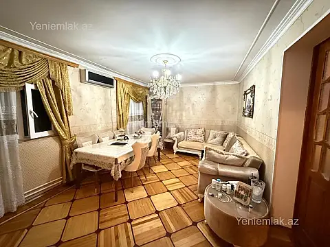 Satılır 3 otaqlı köhnə tikili 75 m²