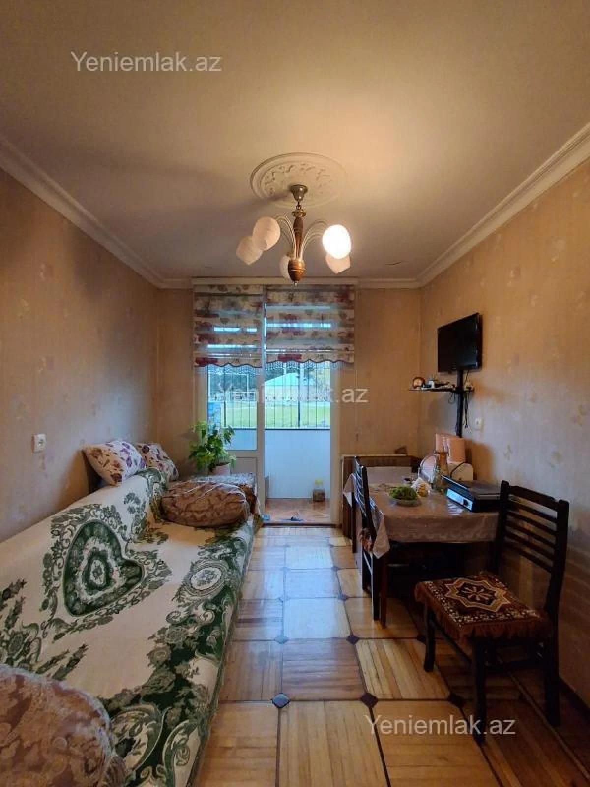 Satılır 3 otaqlı köhnə tikili 75 m²