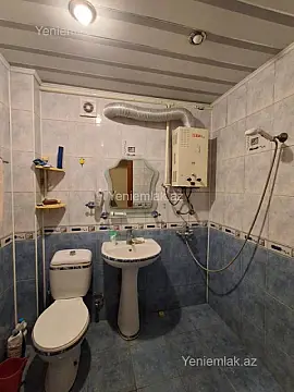 Satılır 3 otaqlı köhnə tikili 75 m²