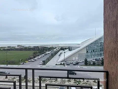 Satılır 2 otaqlı yeni tikili 60 m²