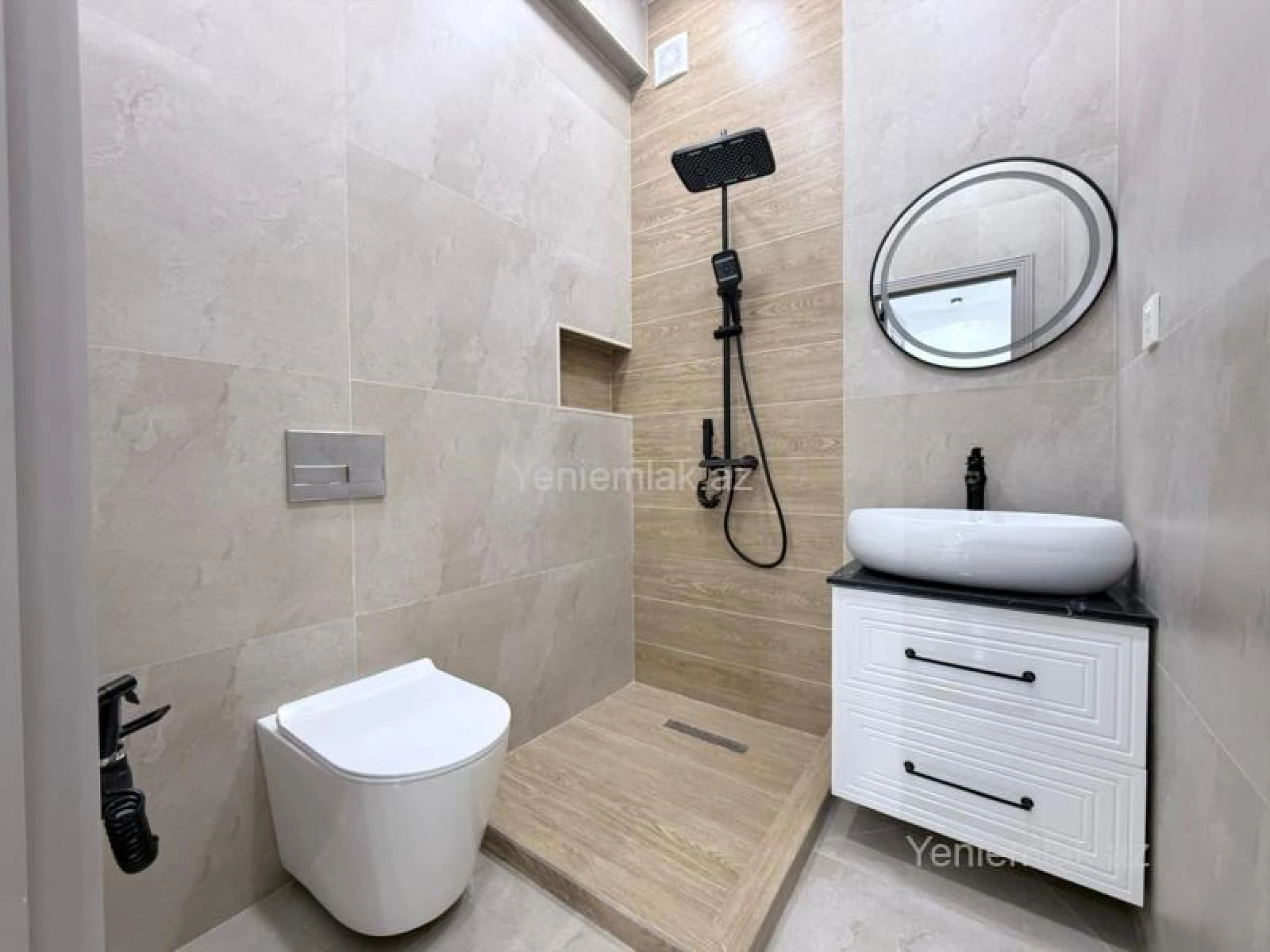 Satılır 2 otaqlı yeni tikili 60 m²