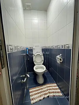 Satılır 4 otaqlı köhnə tikili 105 m² — Bakı, Nizami 4 otaq 105.00 m²
