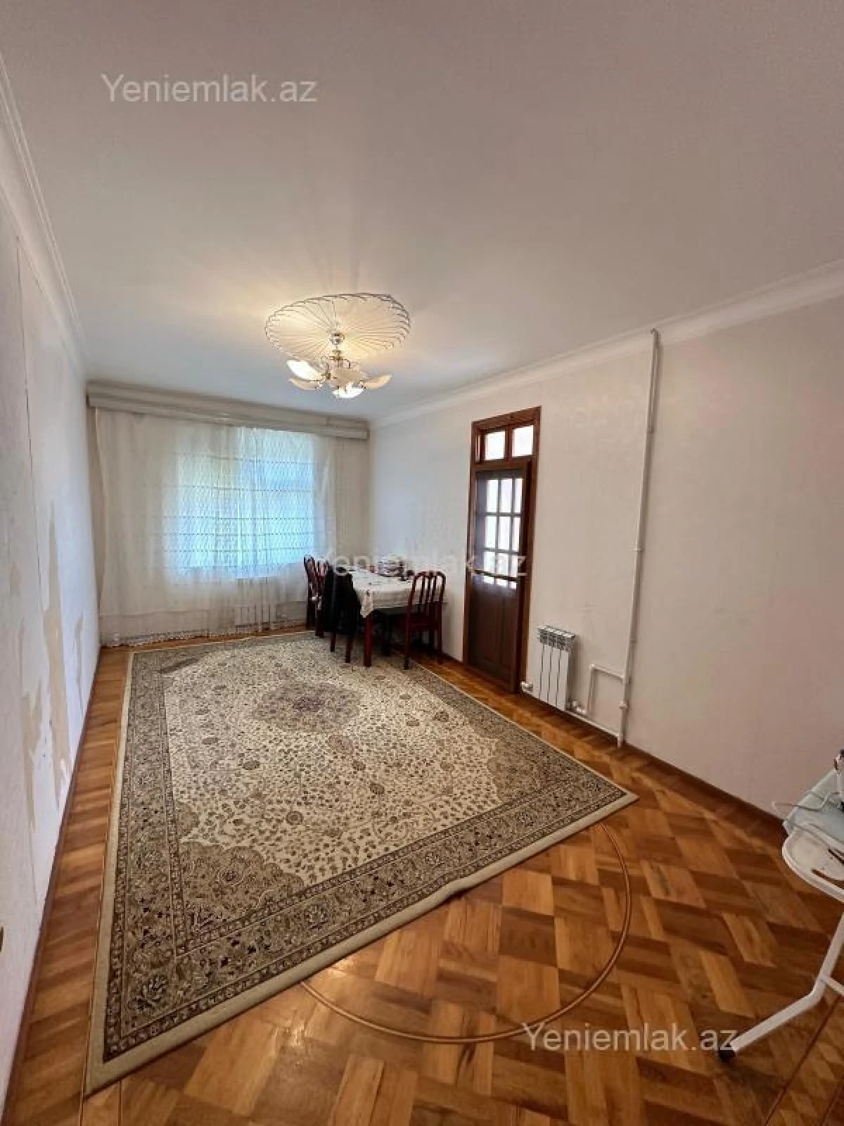 Satılır 5 otaqlı köhnə tikili 110 m²