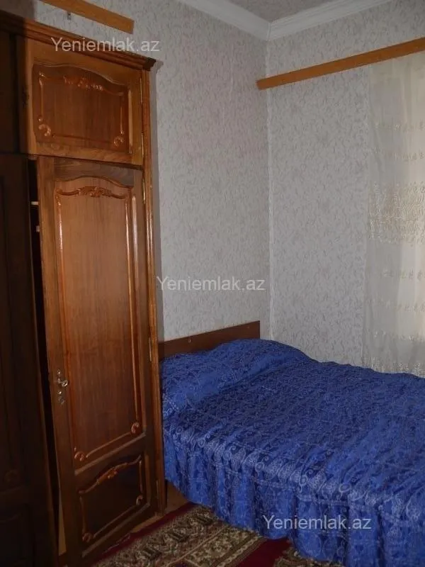 Satılır 2 otaqlı həyət evi 70 m²