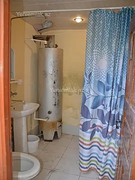 Satılır 2 otaqlı həyət evi 70 m²