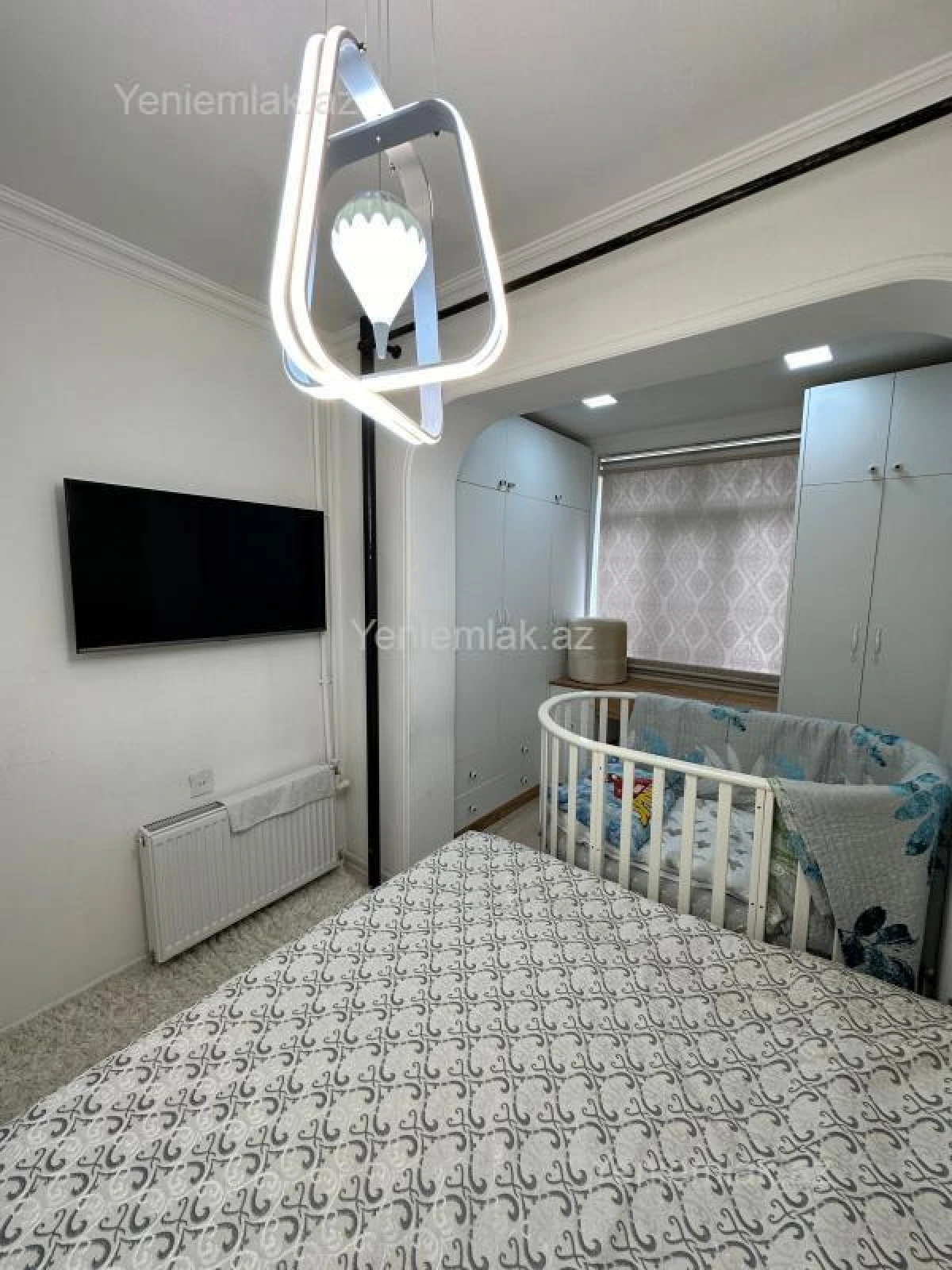 Satılır 1 otaqlı köhnə tikili 40 m²