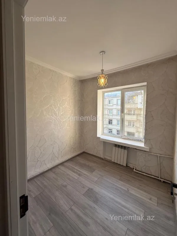 Satılır 2 otaqlı köhnə tikili 48 m²