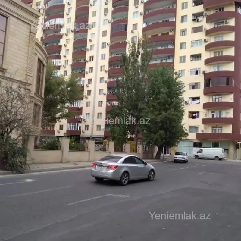 Satılır 3 otaqlı yeni tikili 126 m²