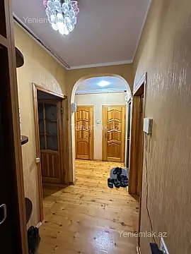 Satılır 2 otaqlı köhnə tikili 62 m²