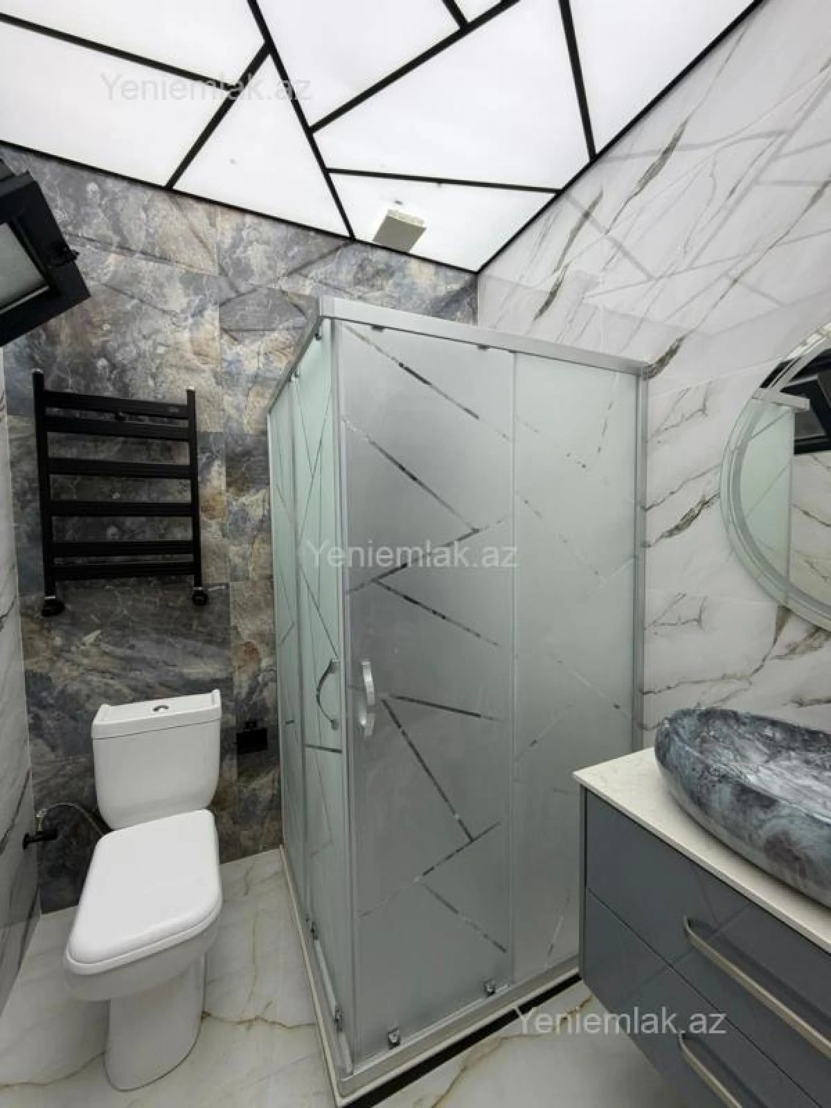 Satılır 5 otaqlı həyət evi 185 m²