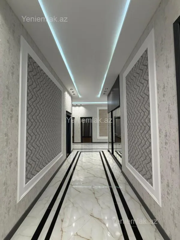 Satılır 5 otaqlı həyət evi 185 m²