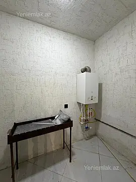 Satılır 5 otaqlı həyət evi 185 m²