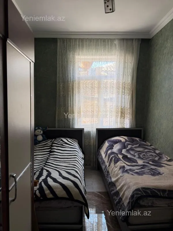 Satılır 4 otaqlı həyət evi 100 m²