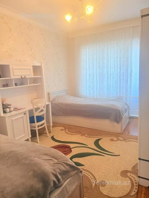 Satılır 3 otaqlı köhnə tikili 65 m²