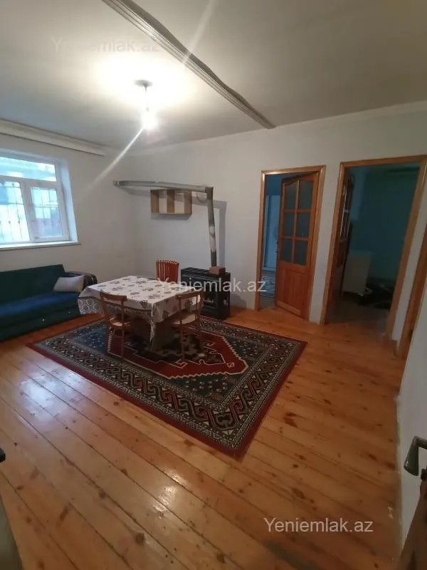 Satılır 3 otaqlı həyət evi 90 m²