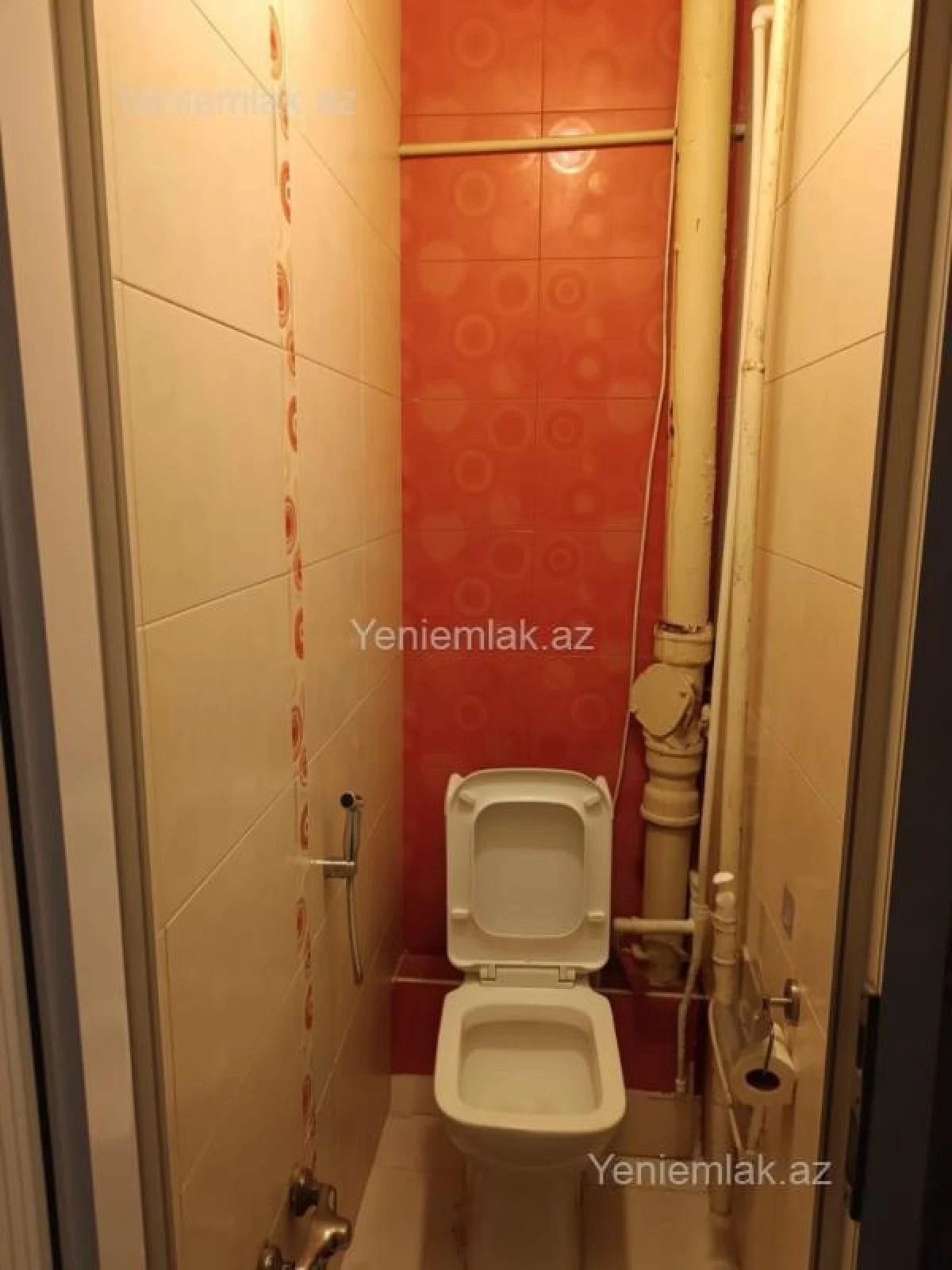 Satılır 3 otaqlı köhnə tikili 83 m²