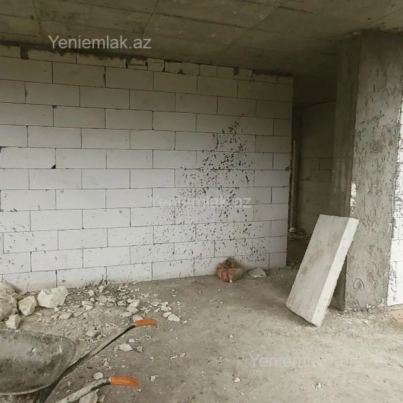 Satılır 15 otaqlı obyekt 1684 m²