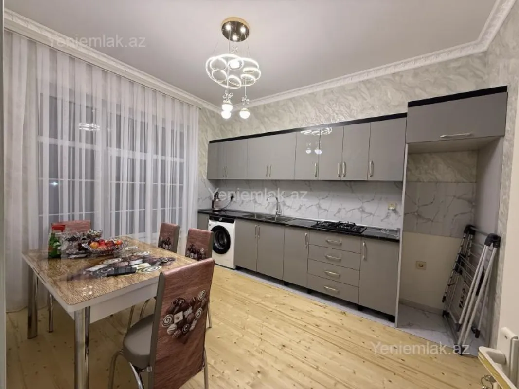 Satılır 3 otaqlı həyət evi 100 m²