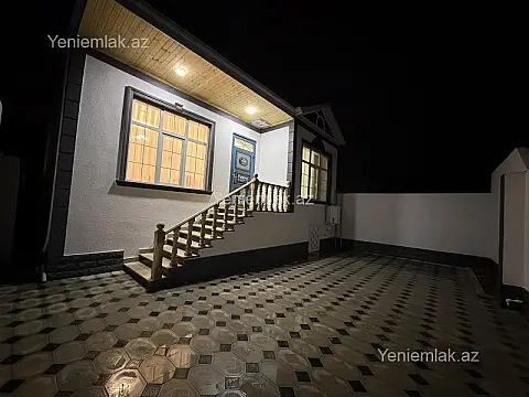 Satılır 3 otaqlı həyət evi 100 m²