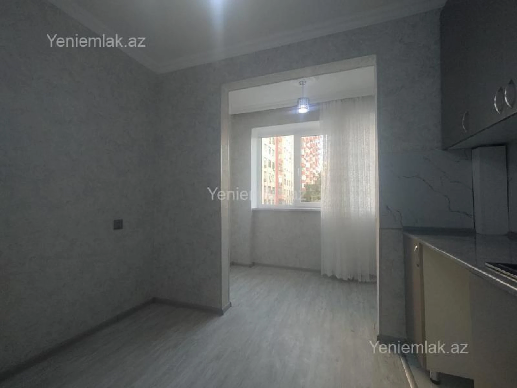 Satılır 3 otaqlı köhnə tikili 80 m²