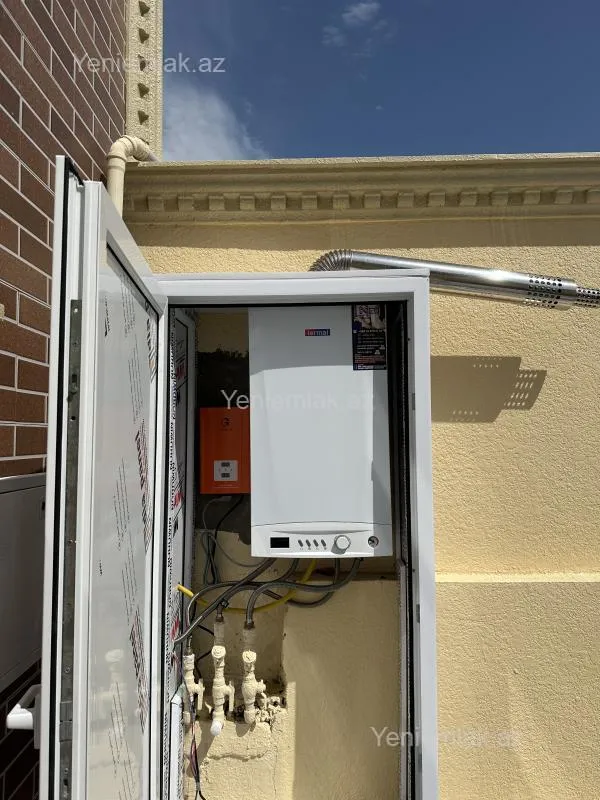 Satılır 4 otaqlı həyət evi 120 m²