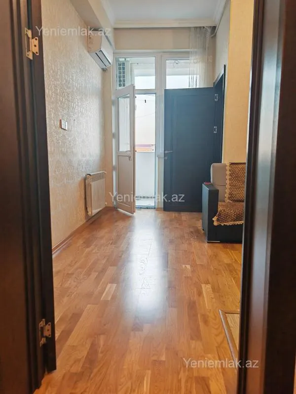 Satılır 1 otaqlı yeni tikili 38 m²