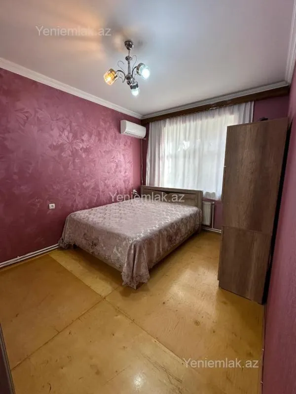 Satılır 3 otaqlı köhnə tikili 70 m²