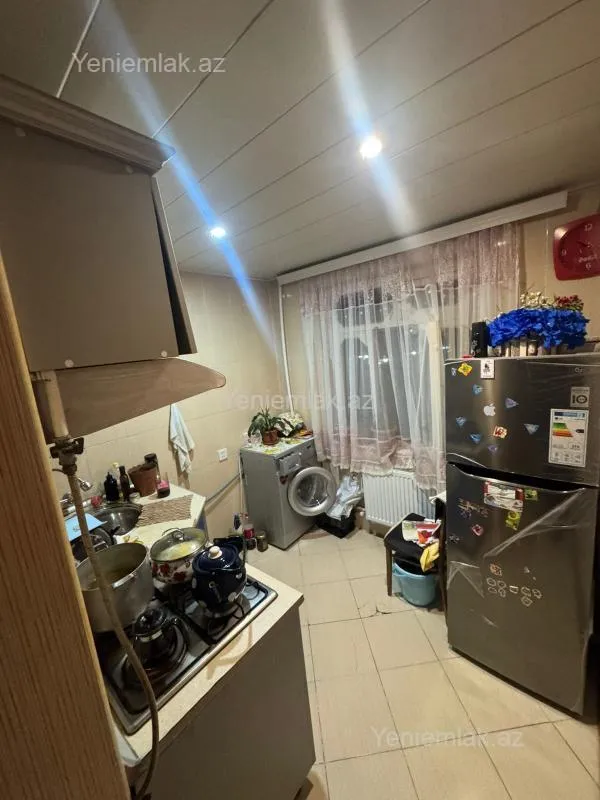 Satılır 2 otaqlı köhnə tikili 48 m²