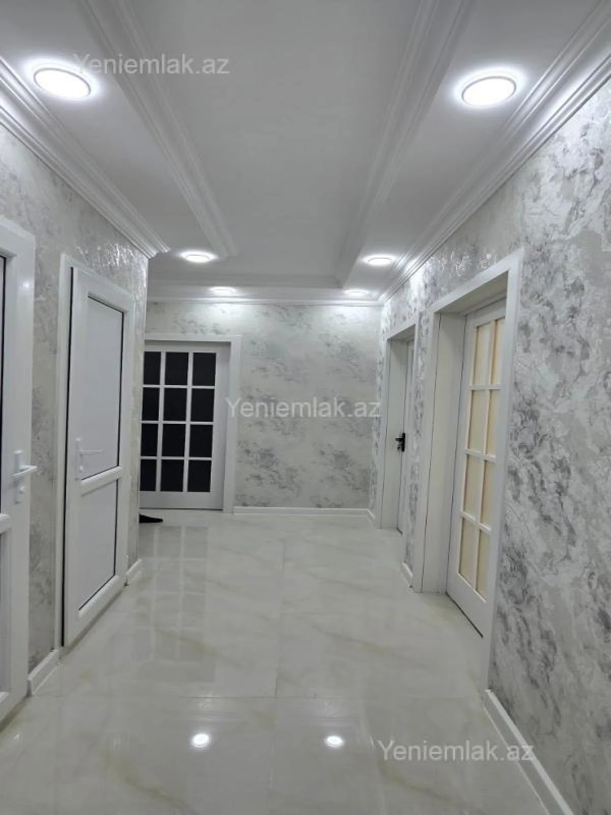 Satılır 3 otaqlı köhnə tikili 72 m²