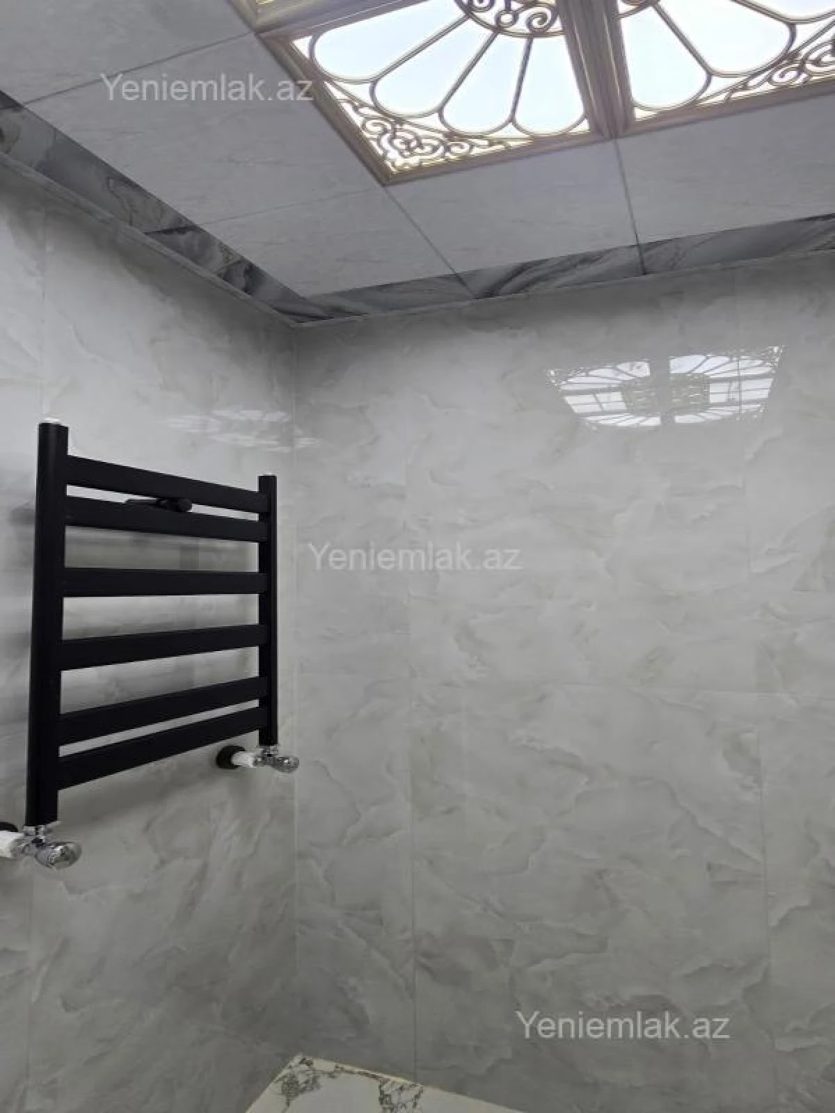 Satılır 3 otaqlı köhnə tikili 72 m²