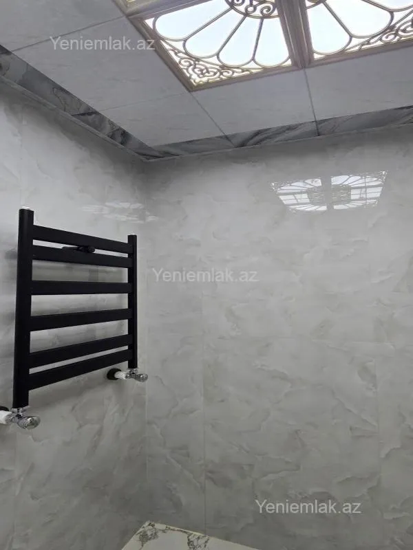 Satılır 3 otaqlı köhnə tikili 72 m²