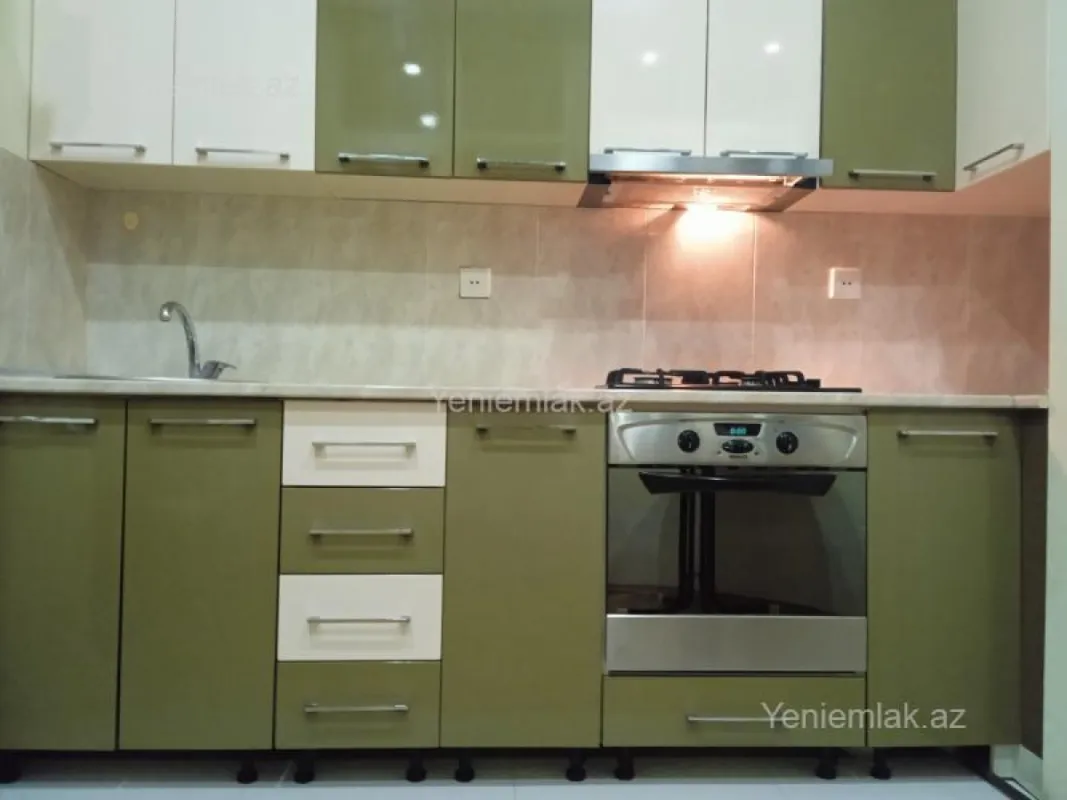 Satılır 2 otaqlı yeni tikili 90 m²