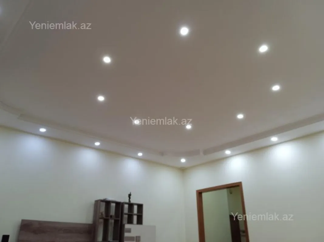 Satılır 2 otaqlı yeni tikili 90 m²