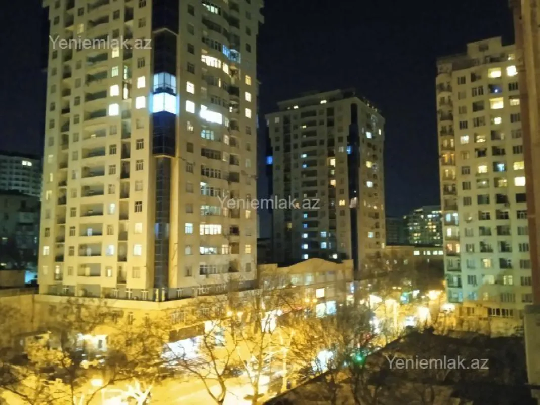 Satılır 2 otaqlı yeni tikili 90 m²