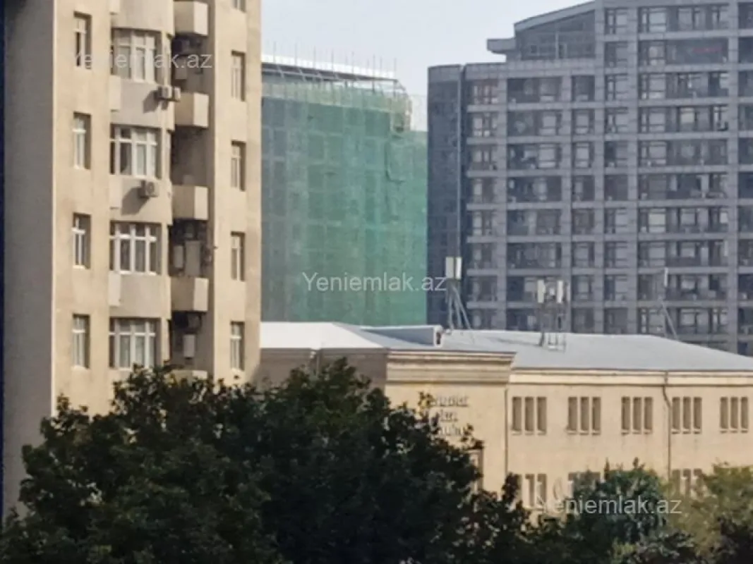 Satılır 2 otaqlı yeni tikili 90 m²