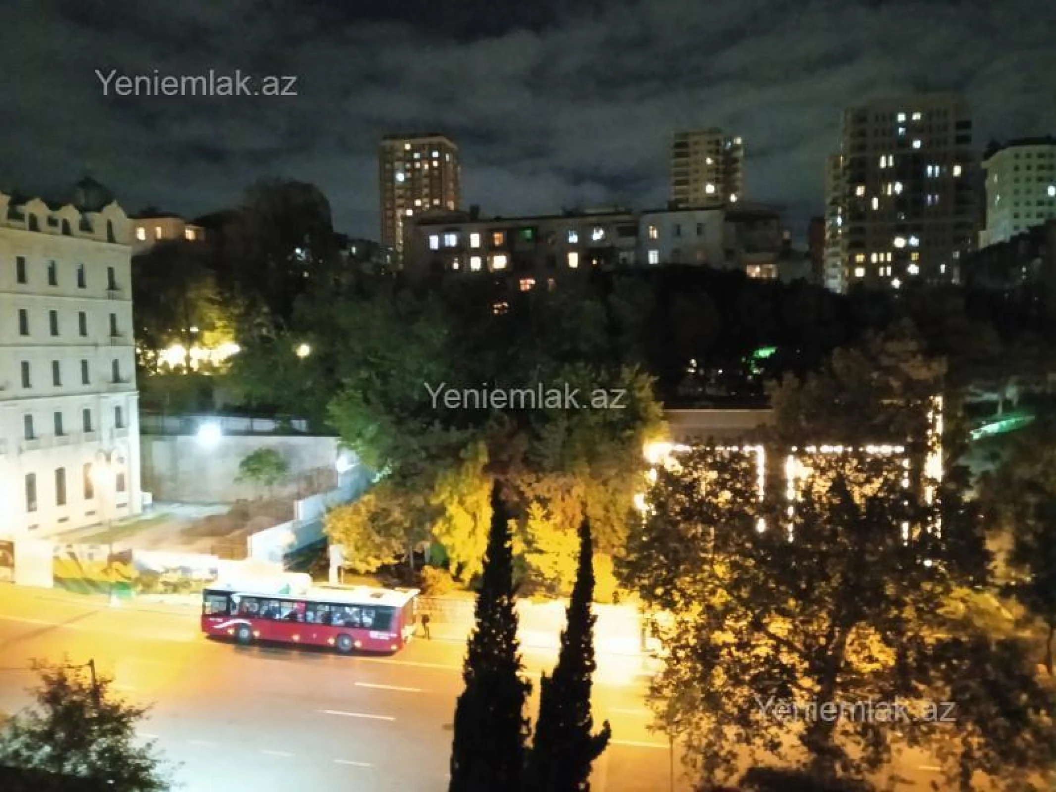 Satılır 2 otaqlı yeni tikili 90 m²