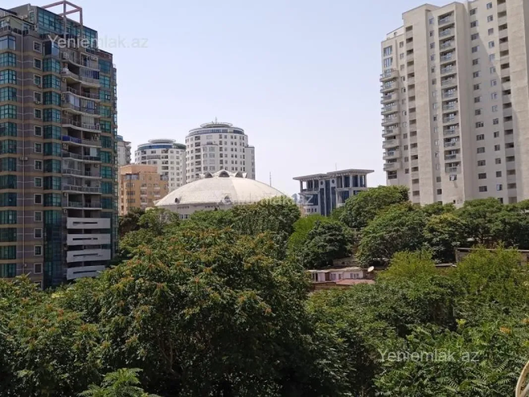 Satılır 2 otaqlı yeni tikili 90 m²