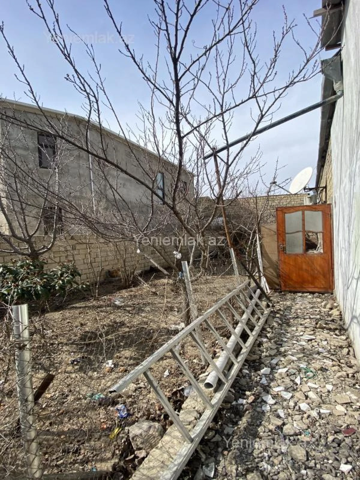 Satılır 5 otaqlı həyət evi 132 m²