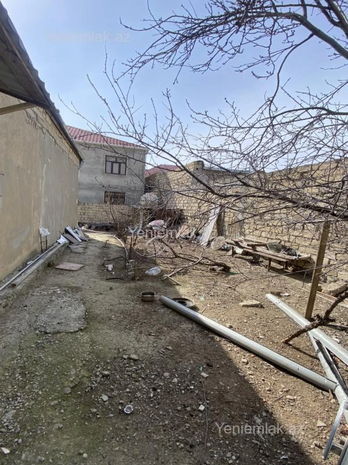 Satılır 5 otaqlı həyət evi 132 m²